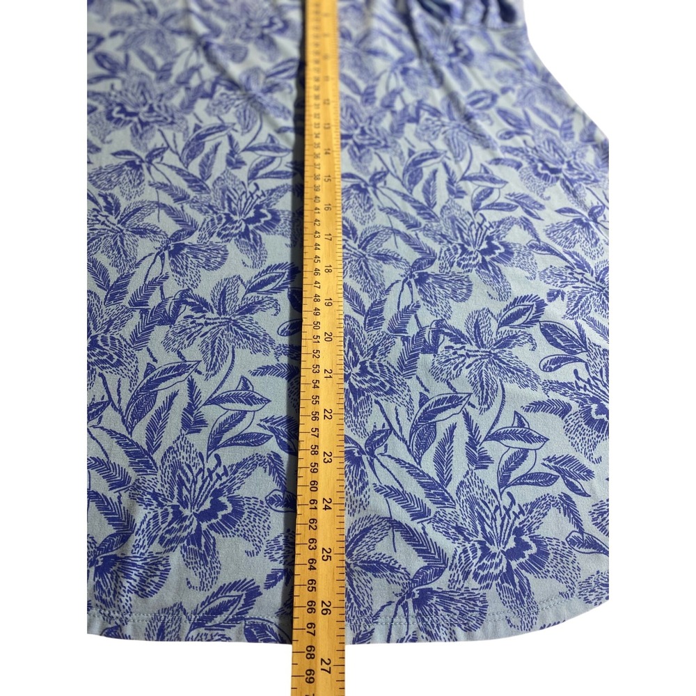 Chico's Cold Shoulder Top Women Size 2 Blue Excellent Floral Tropical Print - Picture 3 of 9